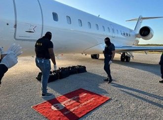 MP asegura intentaron sacar del país aeronave incautada con 200 paquetes de cocaína en aeropuerto de PC