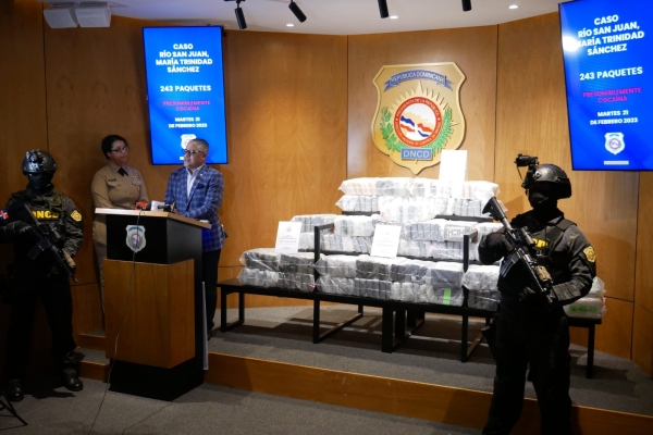 Incautan 243 paquetes de  presumible droga en Río San Juan María Trinidad Sánchez