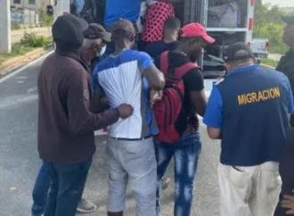 Migración detiene 354 haitianos indocumentados en Veron, Punta Cana