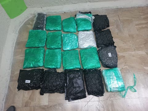 En Punta Cana detienen hombre con 20 paquetes de presumible droga