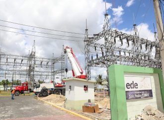 Edeeste inicia instalación de transformador adicional en Subestación San Pedro 138kV para corregir sobrecargas en la zona