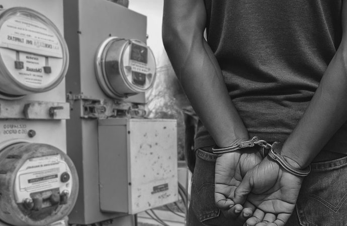 Imponen medida de coerción a hombre acusado de sustraer materiales eléctricos en perjuicio de EDEEste