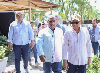 Tony Peña intensifica su agenda con recorridos por Los Alcarrizos, Pedro Brand y SDE