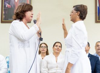 Dra. Daysi de Óleo de Bastardo asume como Gobernadora de La Altagracia