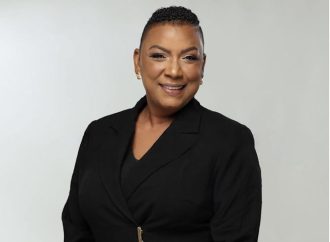 Designan a Aidee López como directora de la Regional 12 de Educación