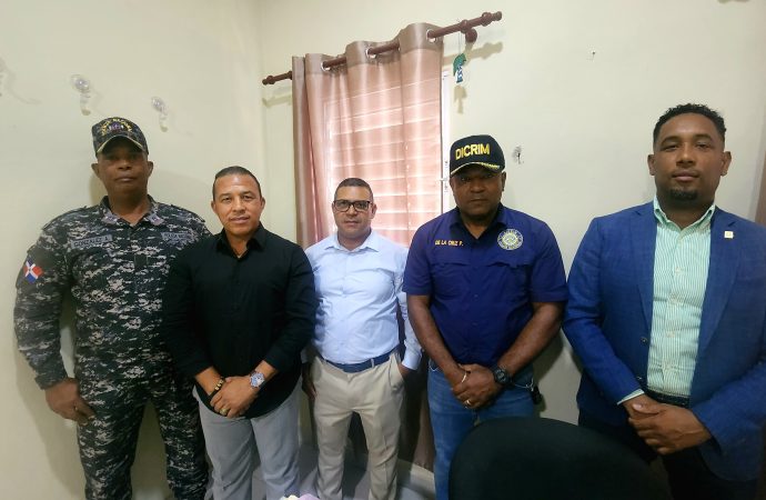 Se aclara confusión entre DICRIM y vocal Dionicio López tras operativo por caso joyería RR en Bávaro