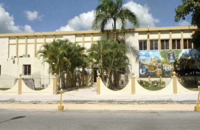 Ayuntamiento de Higüey anuncia amnistía del 50% en arbitrios municipales