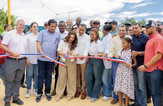 Inauguran puente que conecta sectores de la zona sur de Higüey