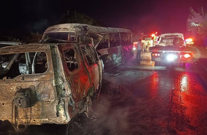 Hombre muere calcinado tras accidente de tránsito en  La Romana
