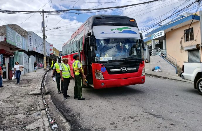 DIGESETT realiza operativo simultáneo de alcoholimetría en Higüey y Bávaro