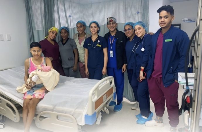 Hospital Materno Infantil de  Higüey recibe a la primera bebé del año 2026