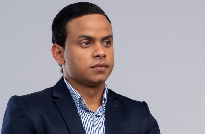 Enós Saldivar anuncia  aspiraciones a la Vicepresidencia Nacional de la Juventud del PRM