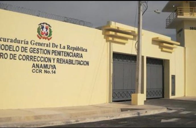 Mil 37 privados de libertad cumplen condena en el CCR-14 de Higüey