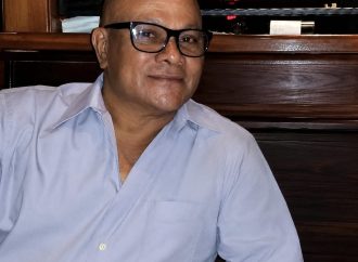 Designan al Dr. Caraballo como director región Yuma del SNS