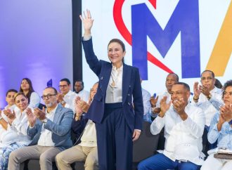 Carolina recibe apoyo masivo de profesionales de la ingeniería: “El progreso se construye con visión, orden y firmeza”