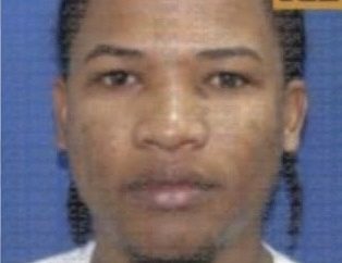 Policía busca a hombre acusado de homicidio en Villa Verde, La Romana