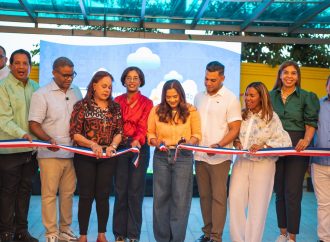 Karina Aristy reinaugura parque infantil “El Mundo de los Colores” con inversión de RD$16.2 millones
