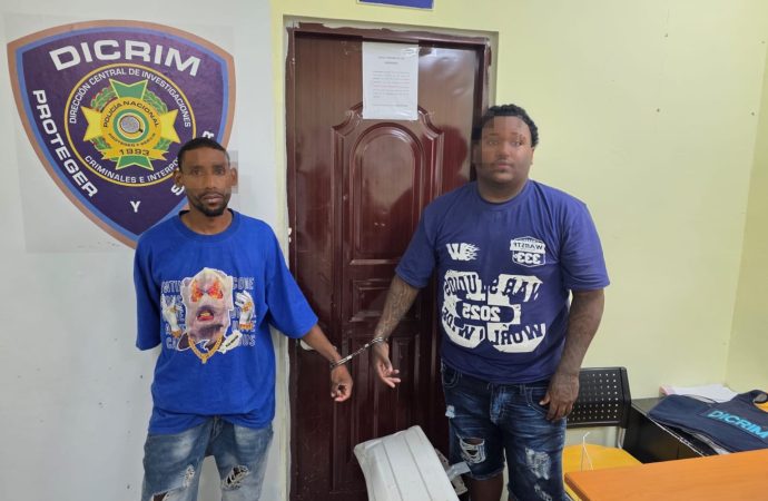 Detienen dos hombres por robo de motocicletas en Verón