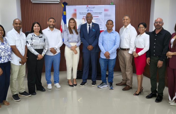 AMEDIP y CDP La Altagracia reúnen a periodistas para analizar los retos de los delitos de difamación y la ley 200-04