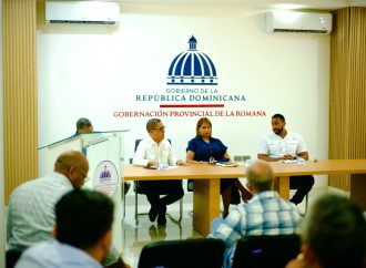Director de Infraestructura Escolar supervisa avance de obras en La Romana de cara al nuevo año escolar