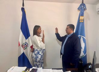 Juramentan nueva subdirectora en Hospital de Sabana de la Mar