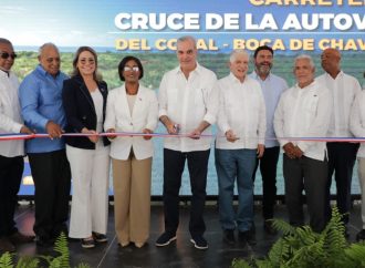 Presidente Abinader inaugura  carretera Boca de Chavón en La Altagracia