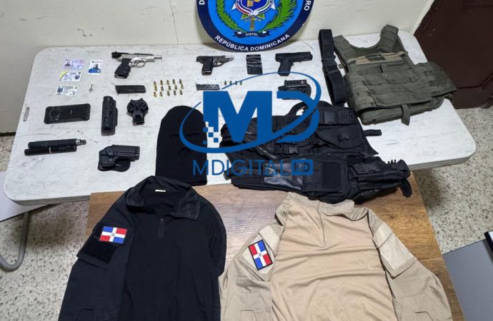 En Bávaro PN ocupa armas de fuego, pertrechos y carnets falsos durante allanamiento