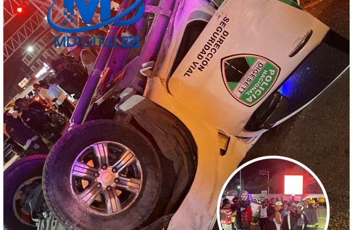 Accidente entre camioneta de Digesett y vehículo privado deja varios lesionados  en Bávaro