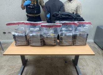 Decomisan 25 paquetes de cocaína en aeropuerto de Punta Cana